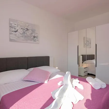 Amazing In With Wifi Apartment *